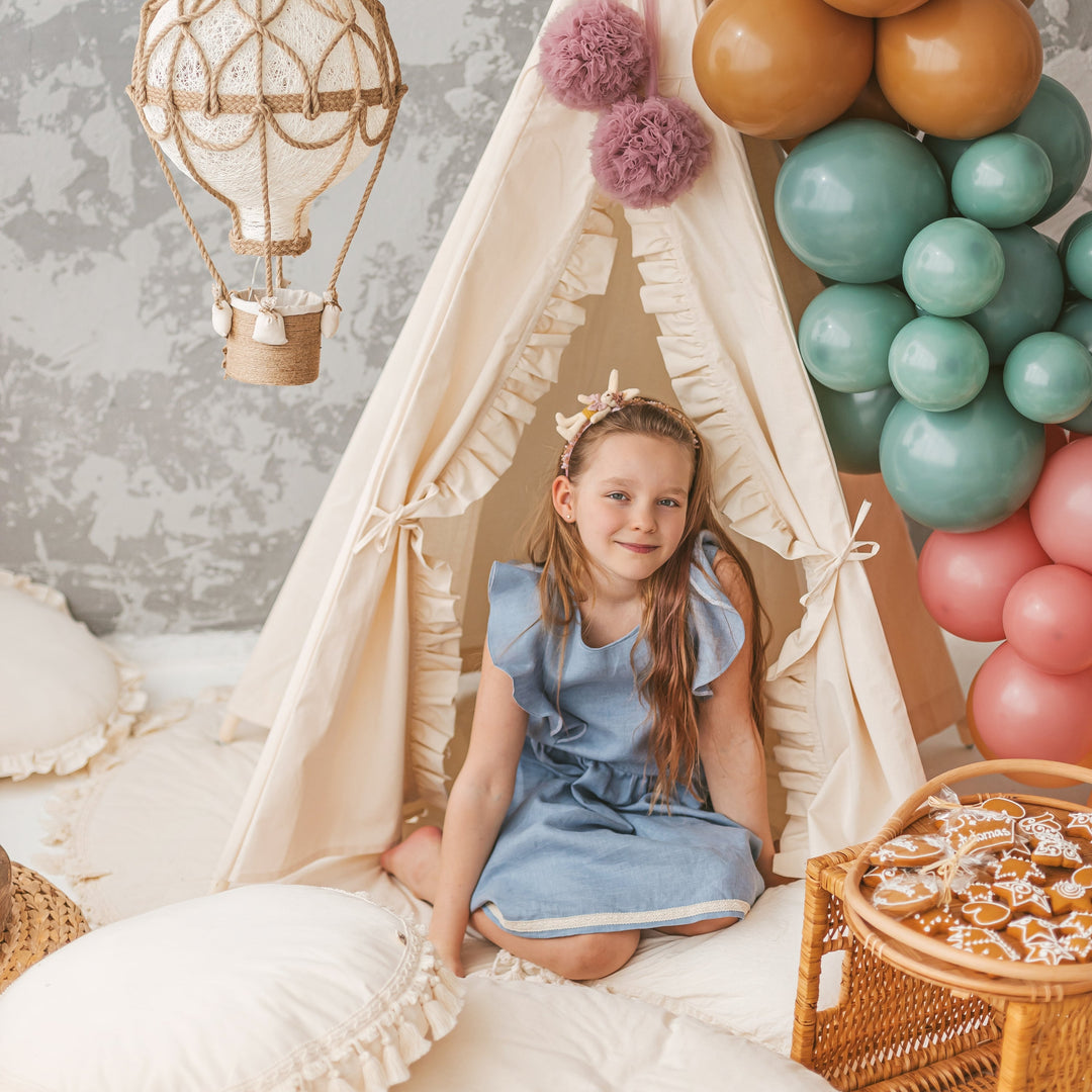 Teepee Tent for Kids With Ruffled Trim