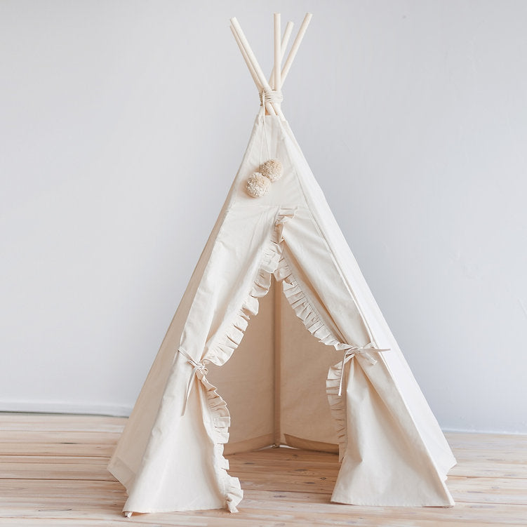 Teepee Tent for Kids With Ruffled Trim